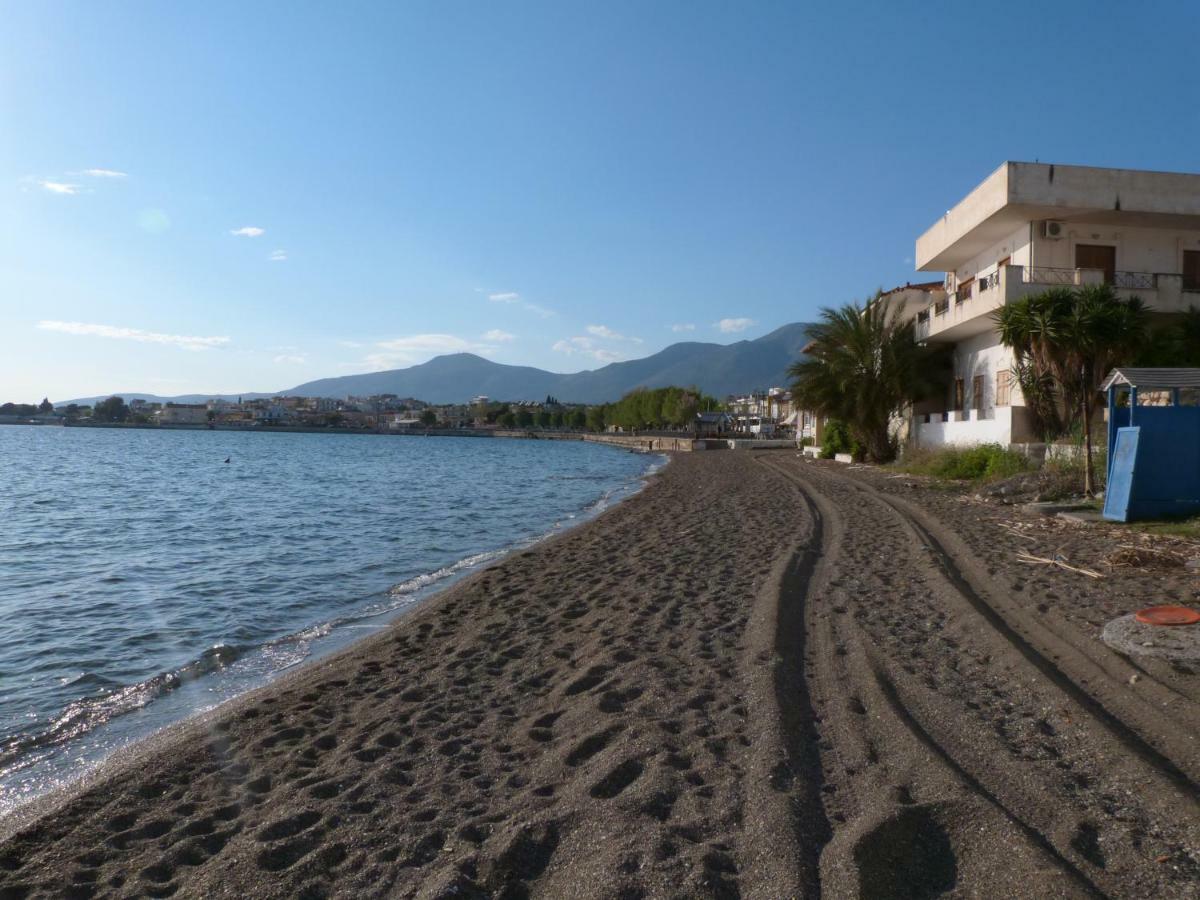 Apt 30M From Beach Amarynthos Luaran gambar